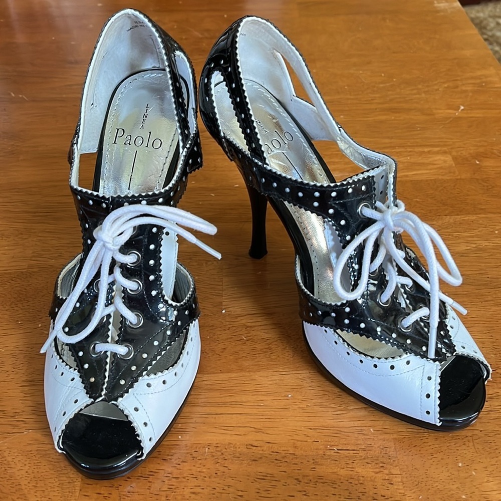 Linea Paolo Black & White Mary Jane Retro style lace up open toe heels Size 8M - Picture 6 of 16